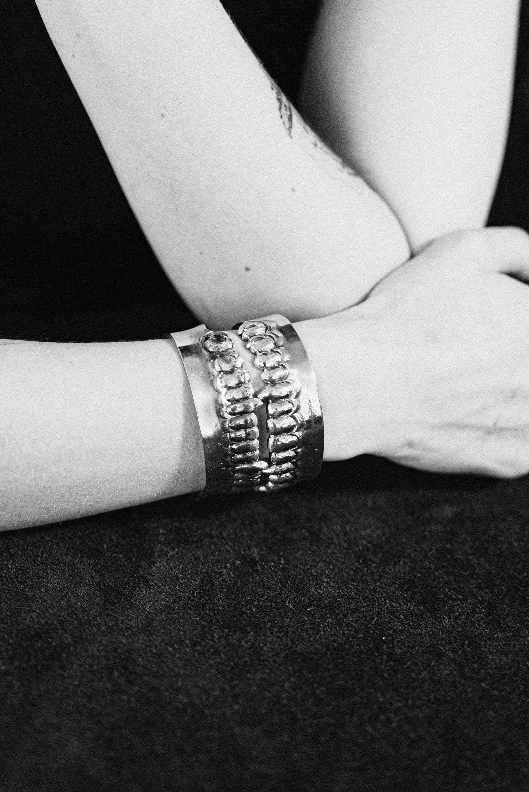 Jaw Bracelet