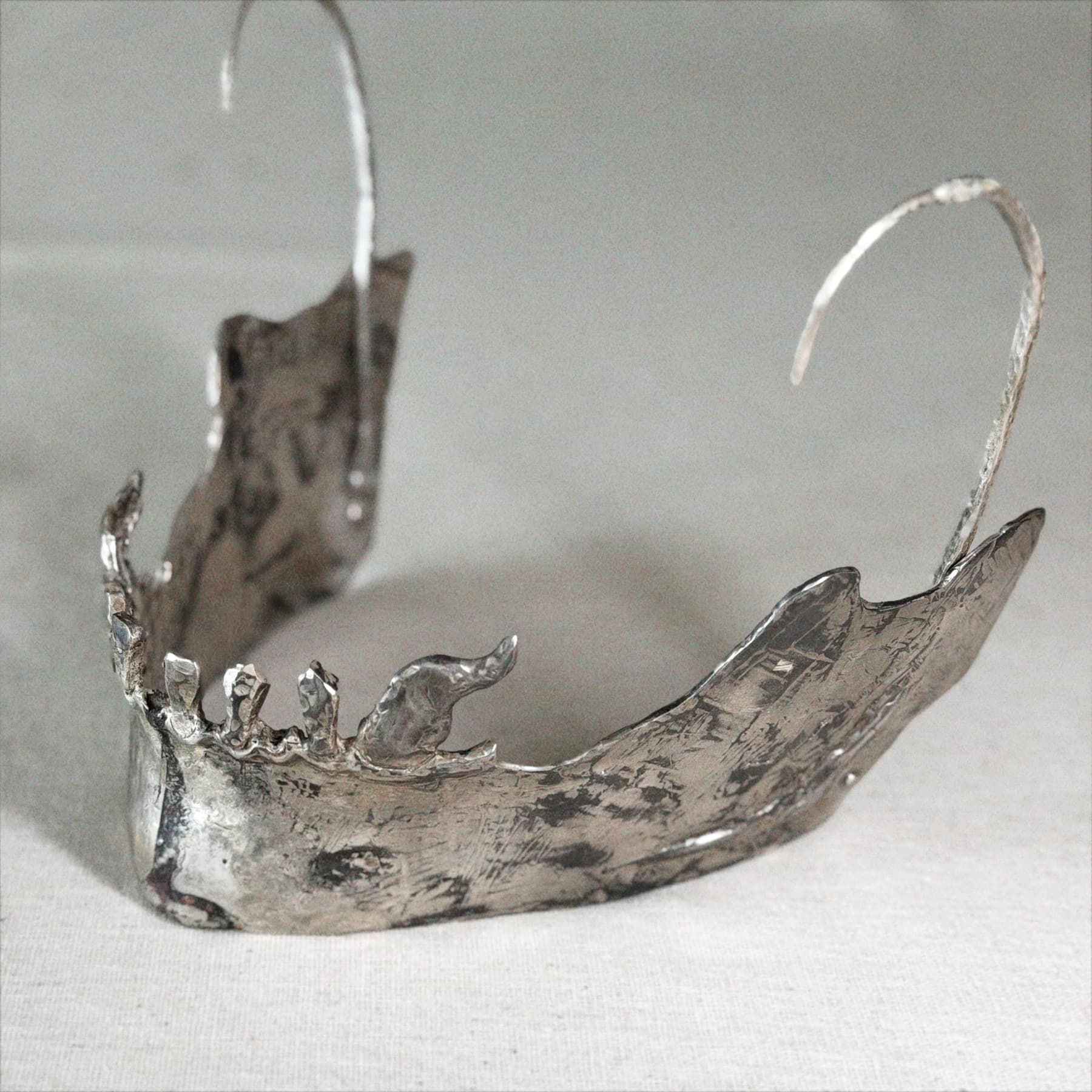 Ochirvaani jaw art piece