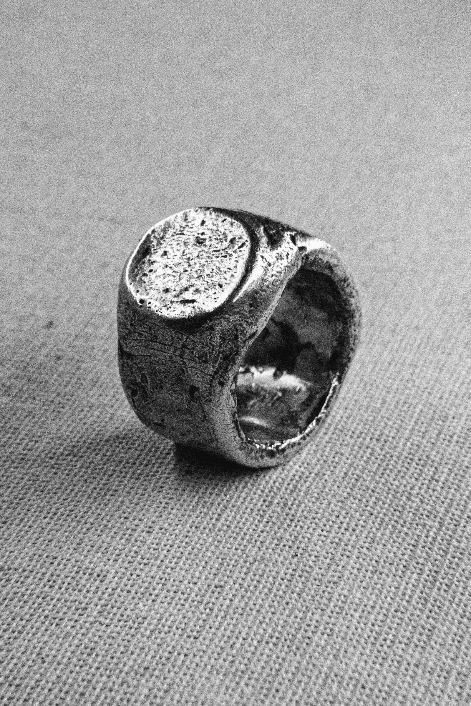 Chuluu Ring