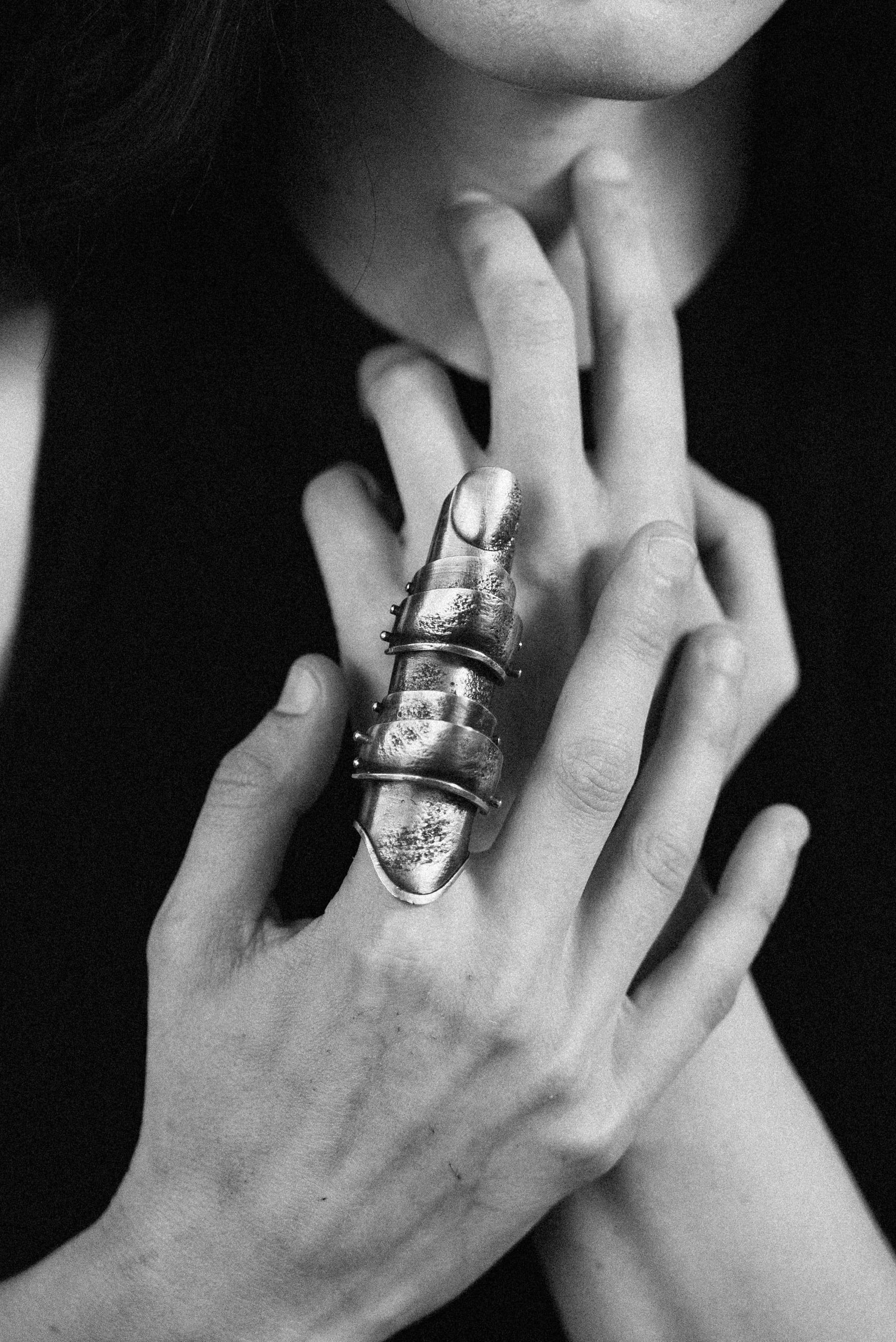 Charyon Armor Finger