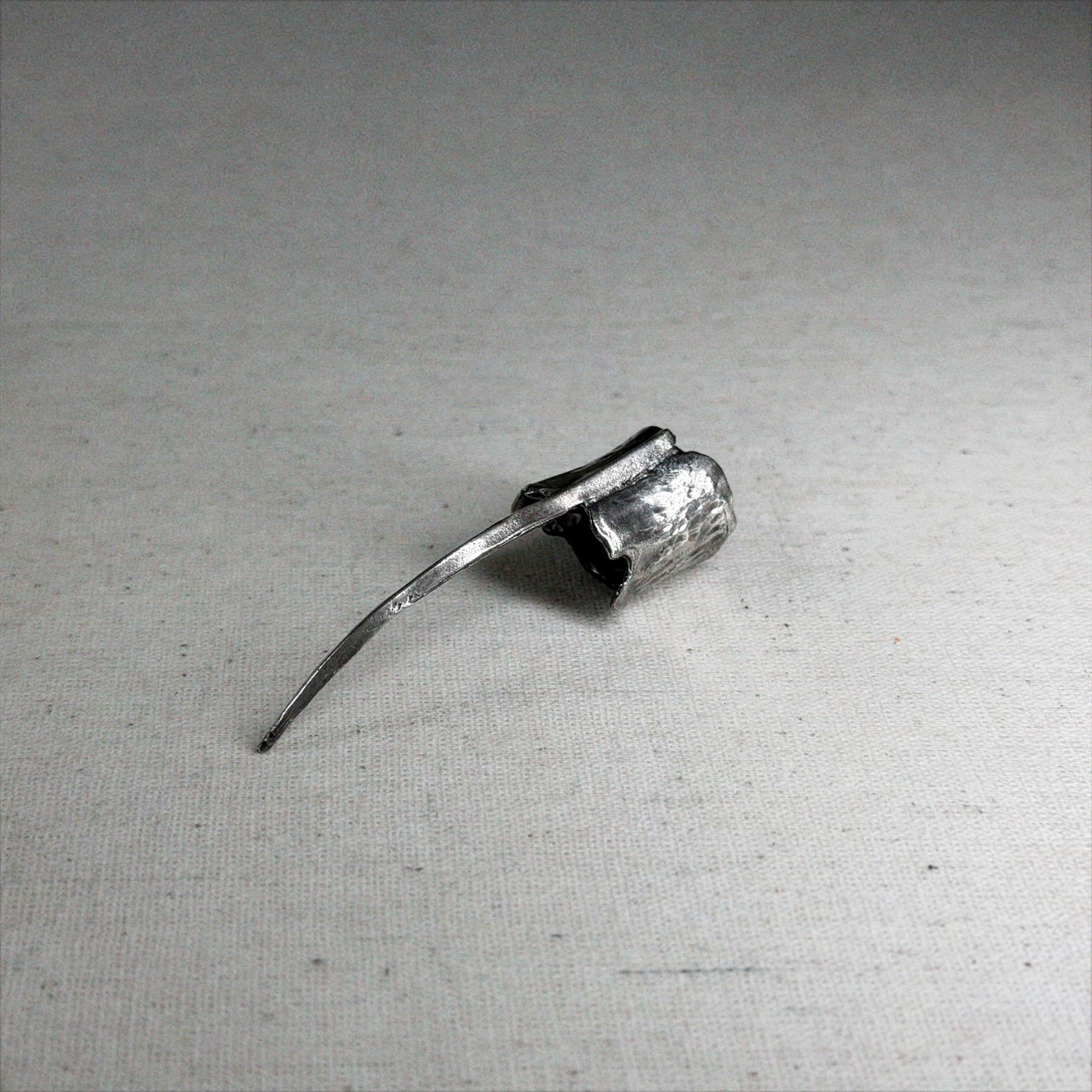 Claw