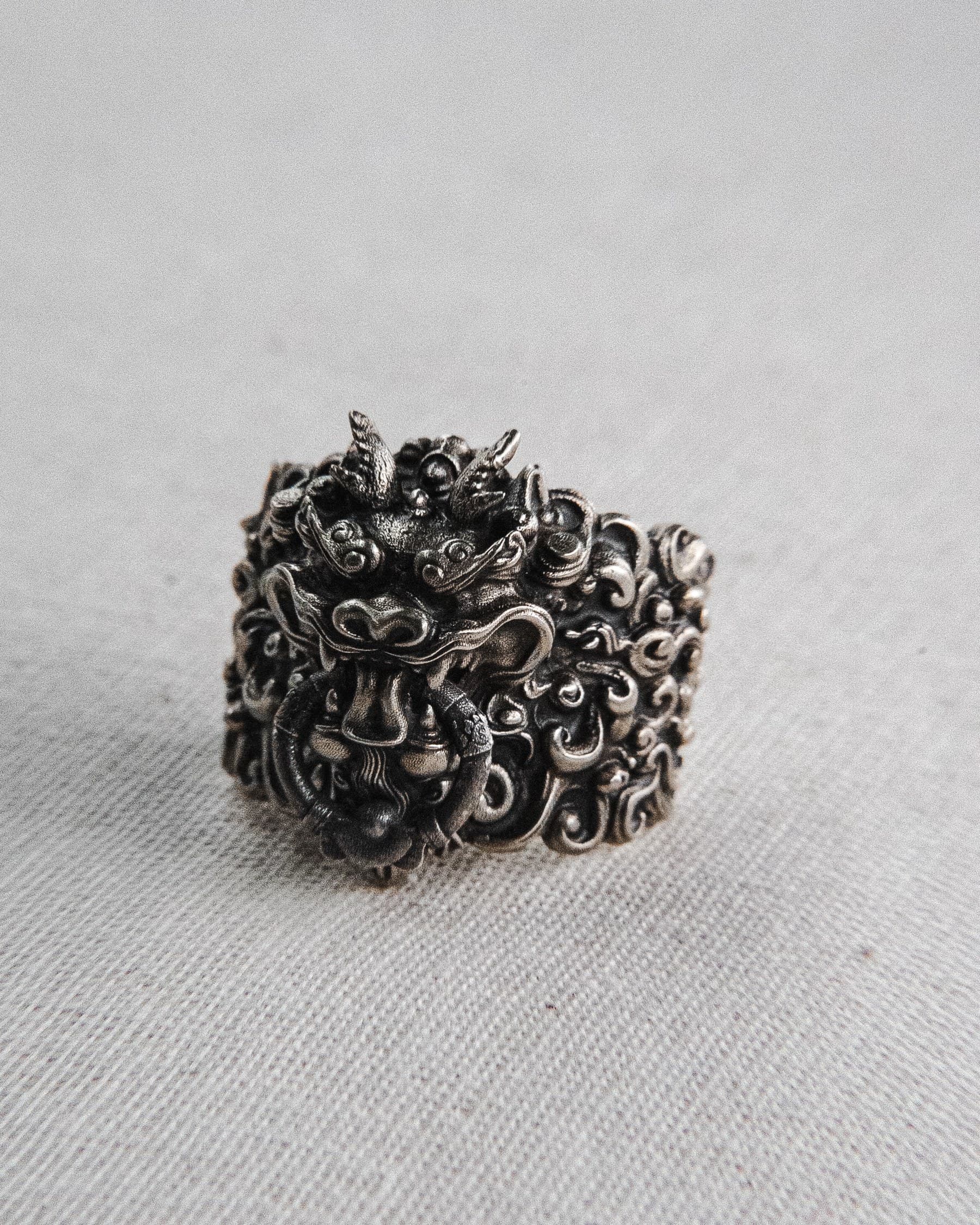 Guard braid cuff