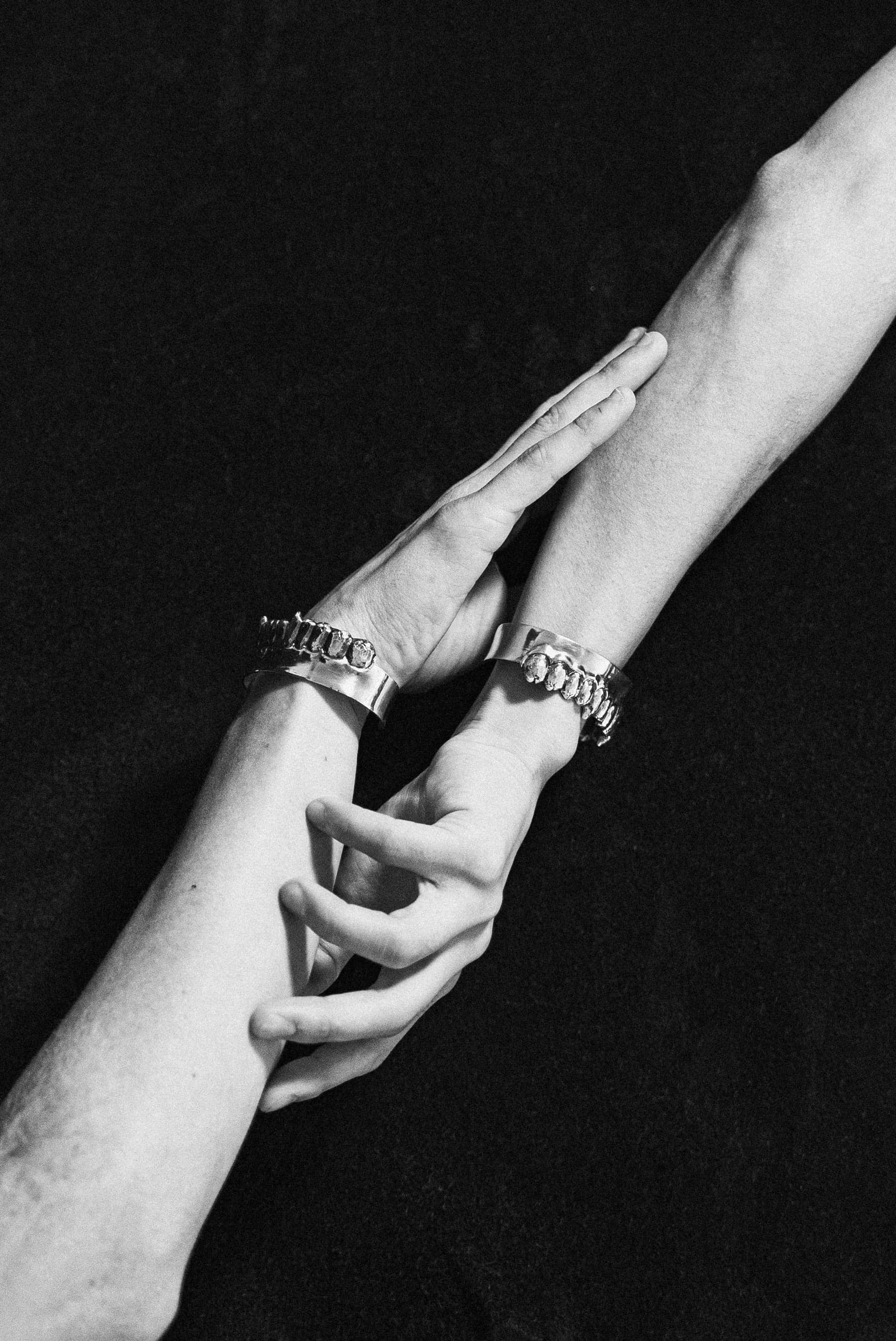 Jaw Bracelet
