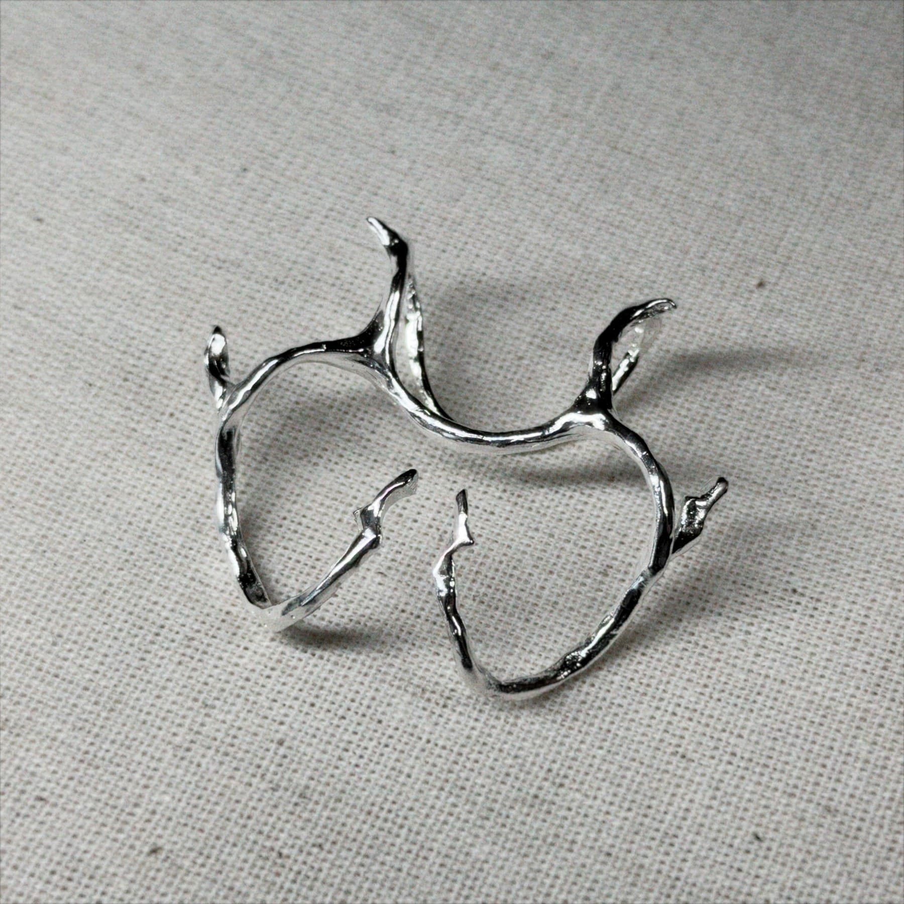 Lip Cuff