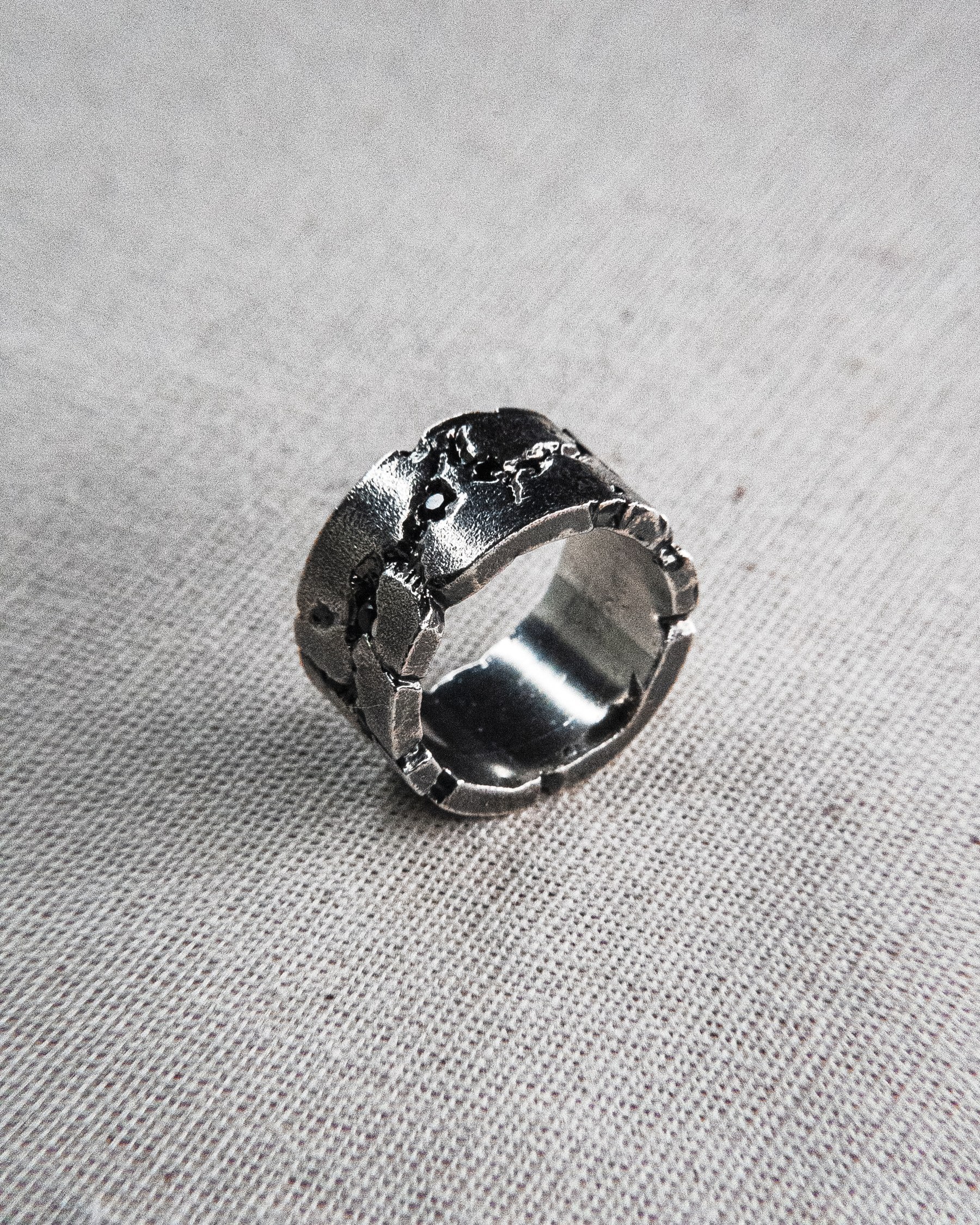 Smug Ring — 02